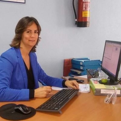 Agente Inmobiliario en TucasaenRota Inmobiliaria. Rota, Cádiz.
Ayudando a conseguir sueños :)