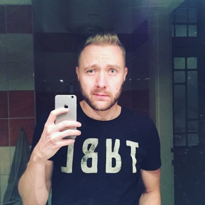 Fenyo101's profile picture. crafting products