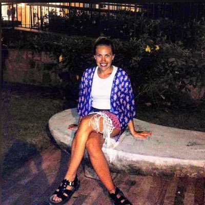 FlorLeeuwarden's profile picture. Contadora Pública, UBA. Imitadora de alma. Amante de Pani.