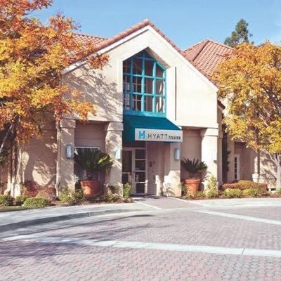 Located along Silicon Valley northern perimeter, Hyatt House Belmont/Redwood Shores is a prime destination for business and leisure travelers