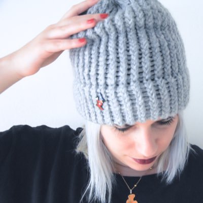 ux/ui designer • indie crafter • cutehunter • DIY • city scout • food curious