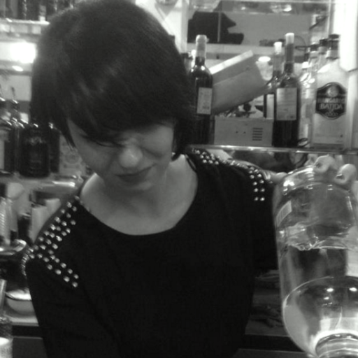 maricchia's profile picture. Freelance translator | Subtitler | English teacher