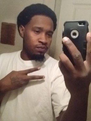 joshuagrindhard's profile picture. If I'm eating u eating 2