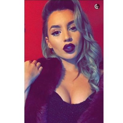 MayaRPGCALE's profile picture. fumer tue, la pipe détend