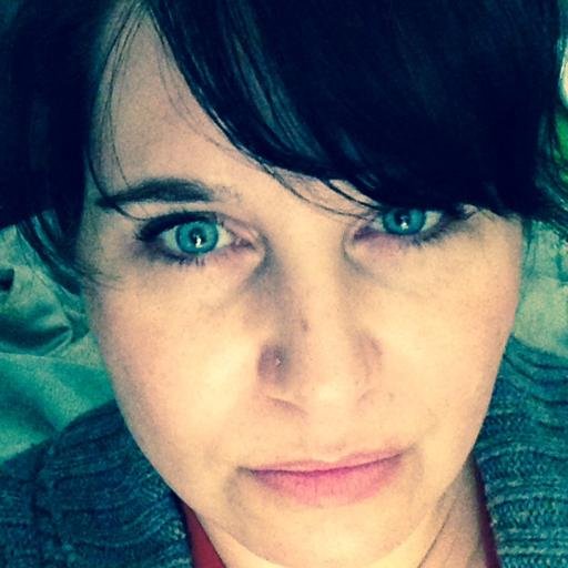 ElleRyanAuthor's profile picture. Author, wife of a Scotsman, mother of 3, college graduate @ 41, photographer, optimist and day dreamer with big plans.