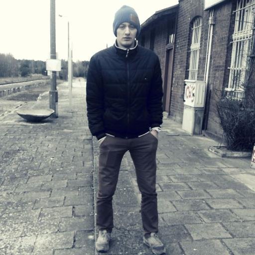 mattrenevo's profile picture. Be yourself, express yourself ||
Football & music