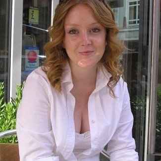 Freelance Editor offering proofreading, copy-editing, copywriting and project management services to businesses, students and publishers.