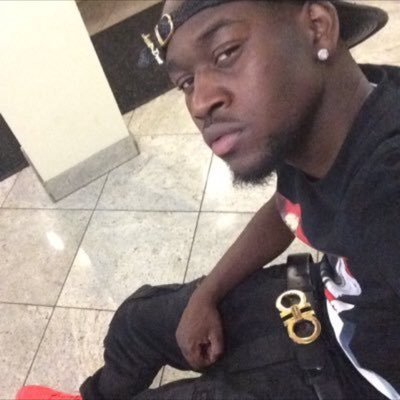 Ig handle: Africanpapii___ Manager @iam_stylezz||A&R||Student.. Entertainer.Model..Always put God first!!Your character defines u