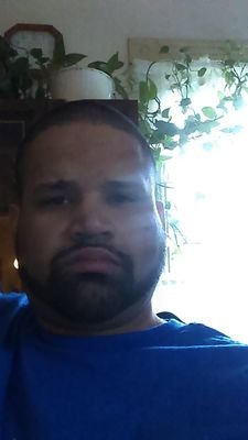 Vargas198333's profile picture. 