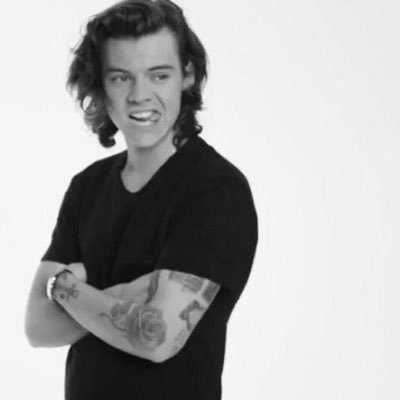 AukzskStyles's profile picture. @smoltrashbag just followed you !! go follow her and rt pinned tweet if you wanna but u don't have to ._.