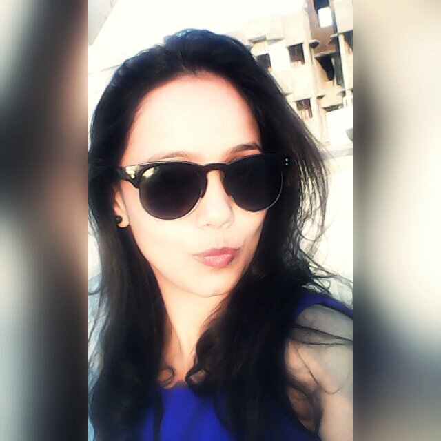 royheena27's profile picture. engineering | LOVING |self-addicted| jolly 3 3  | optimistic| Dreamer| stub-born| fashionbal ;)   https://t.co/KPXI9OYuFE