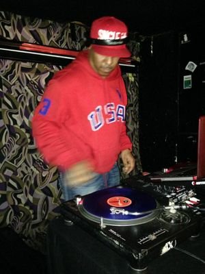 Formally DJ MEGAHURTZ of Lyricist Lounge (1991-1997), DJ/Producer, Reppin Sword & Shield Records, BK MVTS, Bucktown USA, & RRR DJ's #TEAMCAPRICORN