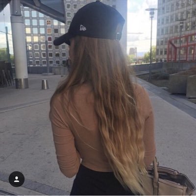 srxblc's profile picture. bande de cons