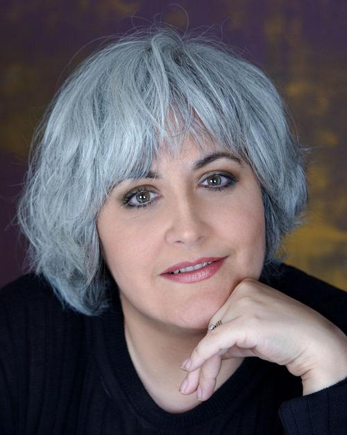 Professional optimist otherwise known as The Soul Mapper. Wildly in love wife & stepmom. Silver fox. Voluntary simplicity convert. Book nut. Chocolate freak.