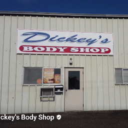 DickeysBodyShop's profile picture. 