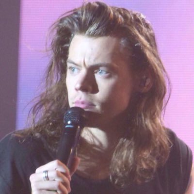 happybdpayno's profile picture. never knew I could find comfort in a voice