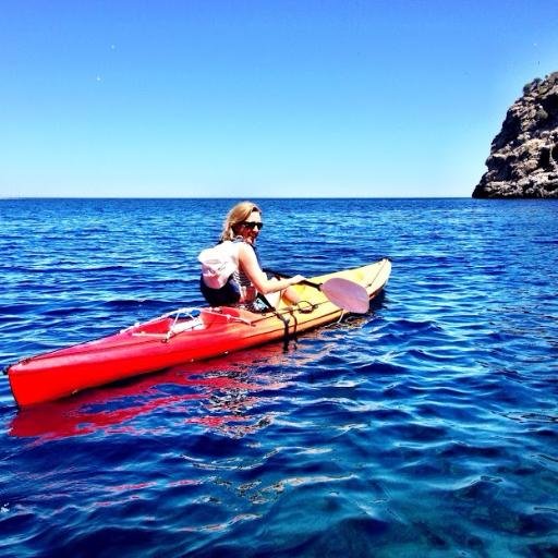 Ocean lover, sustainability advocate. Comms Director @GlobalFishWatch. Living in the UK and desperately seeking sunshine.