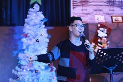 leezhiyong's profile picture. 