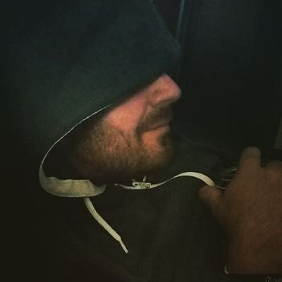 Programador. Me encanta la Inteligencia Artificial, sobre todo la rama de Visión por Computador. Emprendedor.