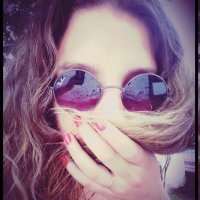 Macareina (@mckda) 's Twitter Profile