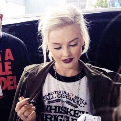 If we could only have this life for one more day. If we could only turn back time