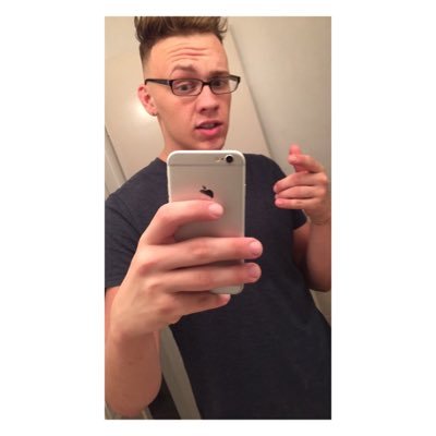 inKCxxpi's profile picture. 