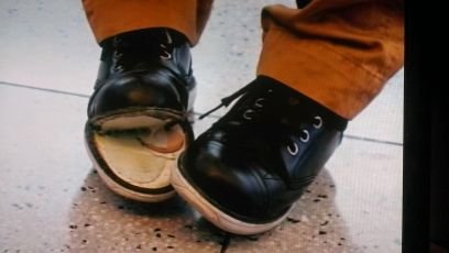 tomoiro_kuro_ba's profile picture. 26年間V6で居てくれてありがとう❣️6人の歌、声、ダンス、笑顔、全てが大好きでした❤️V6の曲が私にパワーをくれるからこれからも生きていける❤️笑顔で居てねって言われたから😊❤️全てのV6関係者に感謝❣️