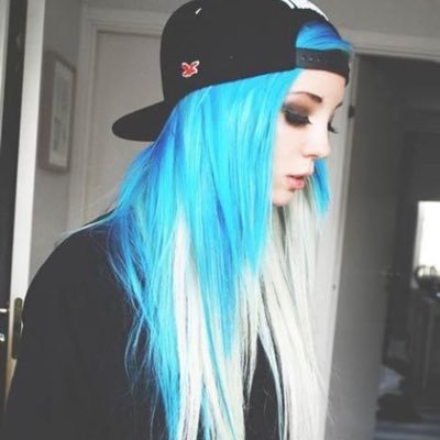 onedvoices10's profile picture. Let me photograph you in this light in case it is the last time that we might be exactly like we were..280614|aimh|