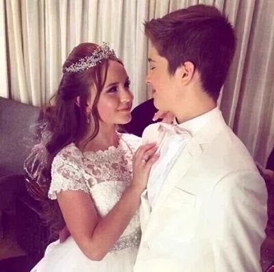 sempreejolari's profile picture. 