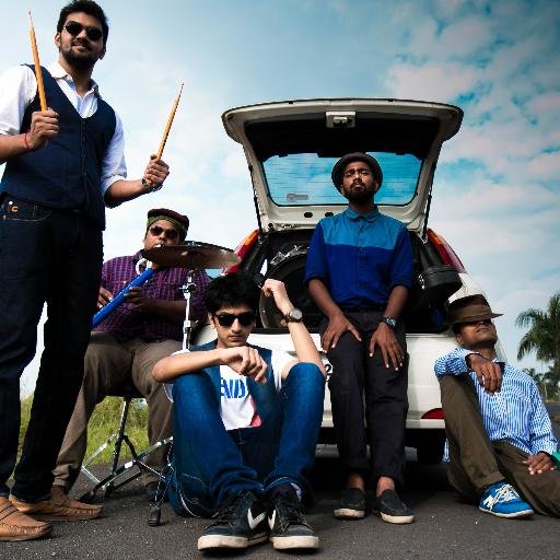 Blues/Rock'n'Roll band based out of india. For bookings mail us at studmuffinindia@gmail.com or contact us on FB