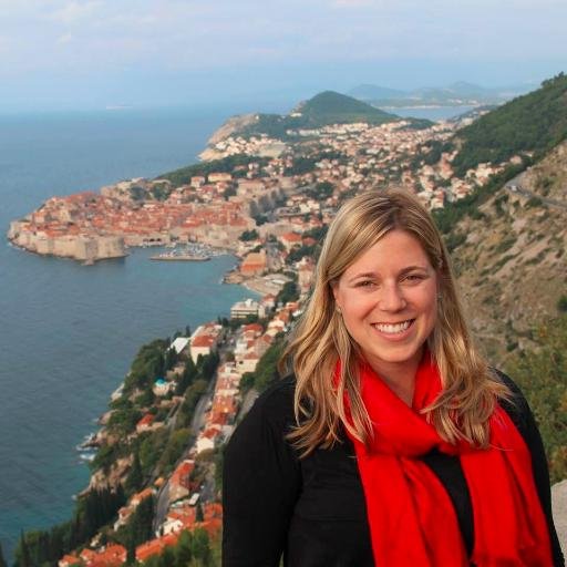 JeanieDarlingto's profile picture. 