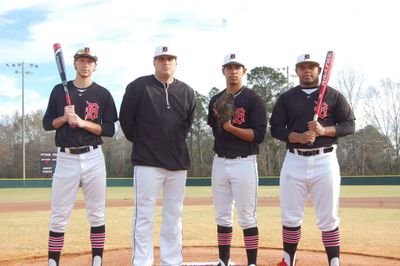 Up to date info on Dothan High School baseball.