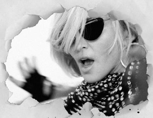 madcic's profile picture. The Queen