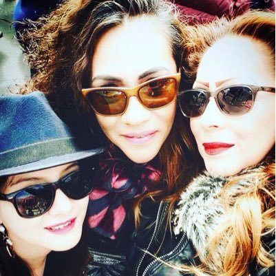 laualeka's profile picture. Mi roca Dios... Médico... Amante de la Vida... Mi pasiòn: Bucear... Responsable de dos angeles... Feliz con la vida y el universo, si Dios conmigo? TODO ES MIO!