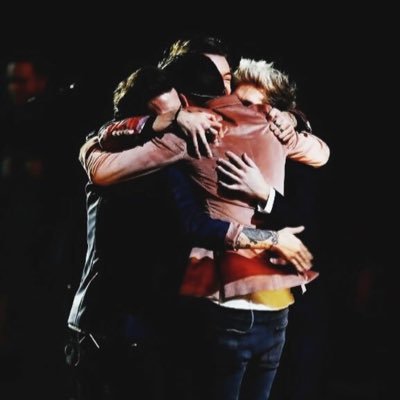 You've always been there for us ,and we will always be there for you DIRECTIONER TILL THE END♥♥