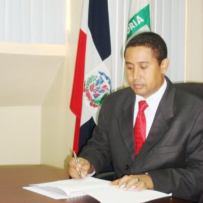 Miembro del Comite Central a nivel Nacional del Partido de la Liberacion Dominicana, @PLDenlinea