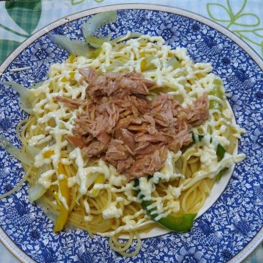 パスタって作ってみると意外と簡単。でもラーメンより奥深いものがあると思いませんか？自分の為の自分による美味しいパスタを作ってみませんか。たまに、ラーメンやインスタントもあります。  Pasta Recipes. Ramen Recipes.
Japanese Food recipes