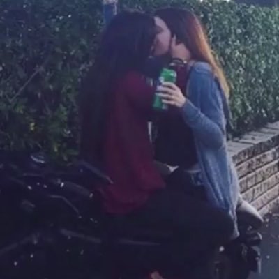 viiiiibby's profile picture. Don't trust anyone but yourself