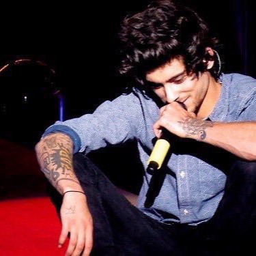 you rebel. this is a free follow from @zaynaist follow @zaynaist instead of this account oh yeah and ask her for a fb + 40 ffs