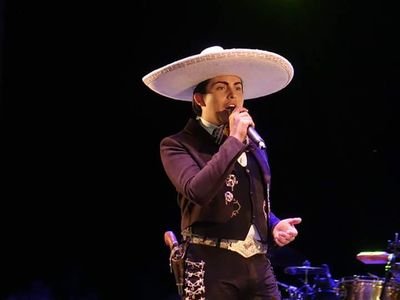 VfAraneda's profile picture. cantante mariachi, tributo a Vicente Fernández de Mi Nombre Es...
