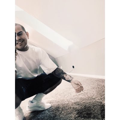 TDEVILSX8's profile picture. You say you know me, but I tell'em you only knew of me.