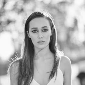 readxher's profile picture. check out my new clexa fanfic 'her' in the link below