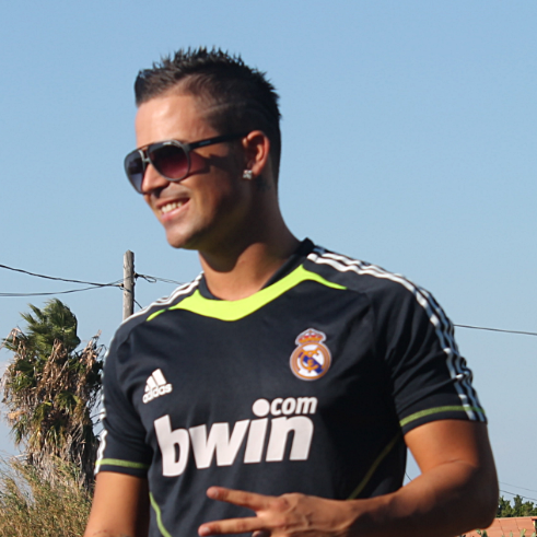 jose7isla's profile picture. 