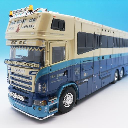 Buying and selling diecast white metal & resin model cars lorries trucks buses tractors military aircraft motorcycles F1 and toy soldiers since 2000