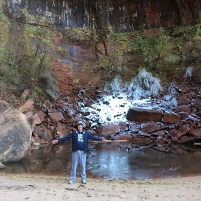 peemajee's profile picture. gentleman of leisure