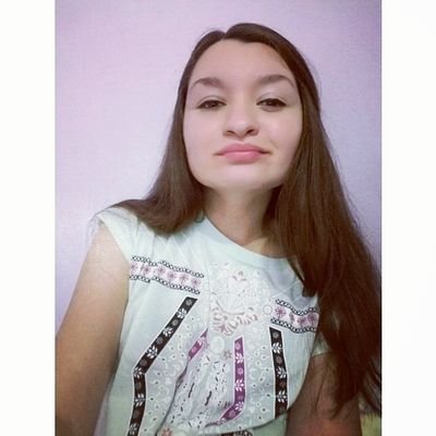 YessiLopez95's profile picture. Life is beautiful when you smile  ★ Amante de la buena musica  ♪♫ y amo ver películas 