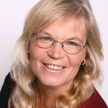 Writer, Poet, Artist.
Community & School Workshops & Support.
Wellbeing Coach, Nutrition,
Stress Relief, Meditation, Aromatherapy.
Care Home Activities.