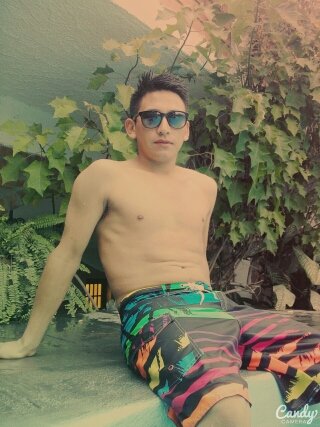 ronaldm85552668's profile picture. studio en SENATI