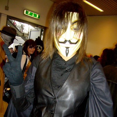 remember remember the fifth of November the gunpowder treason and plot I know of no reason why the gunpowder treason shall ever be forgot