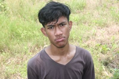 Ayu:*